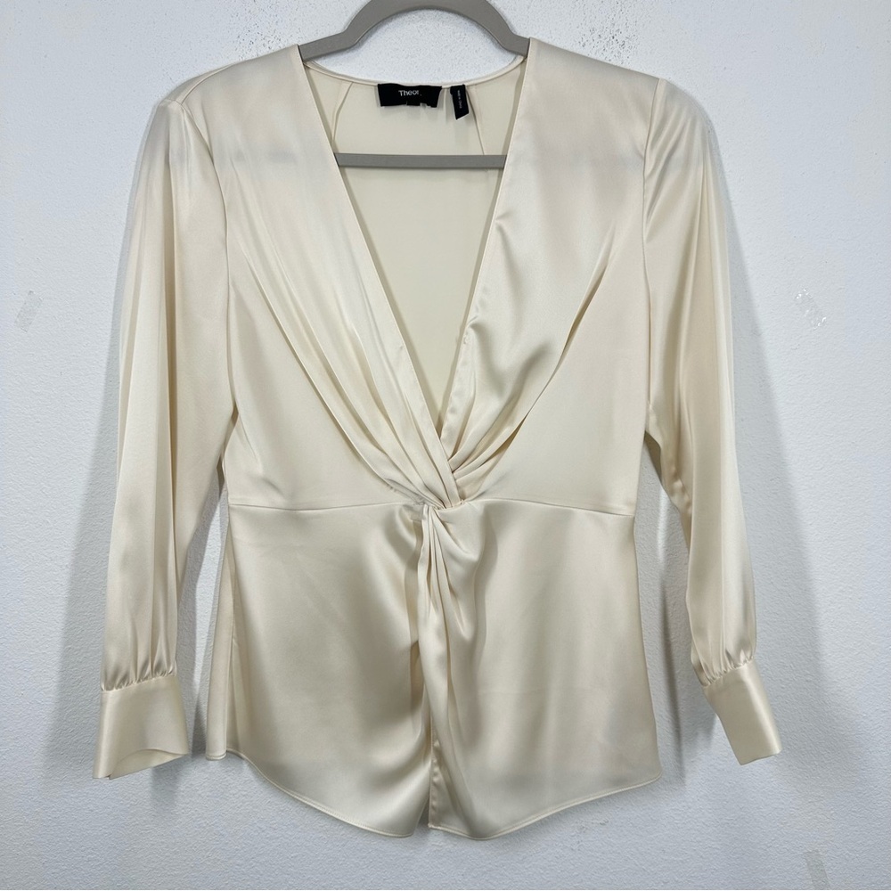 Theory Cream Satin Twist Front Romantic Blouse Size 0 Date Night Anniversary - Picture 2 of 9